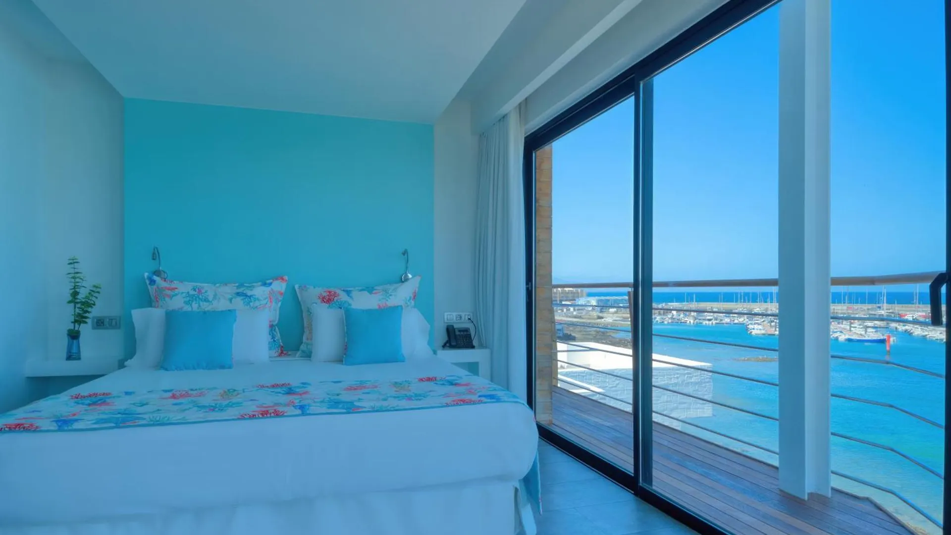 Hotel Boutique La Marquesina - Adults Only Corralejo 4*,